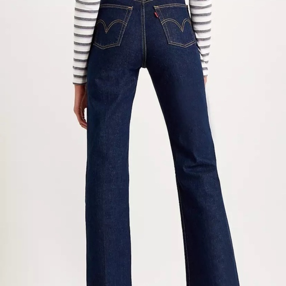 PREMIUM LEVIS RIBCAGE BOOTCUT (PRICE FIRM) - Picture 8 of 8